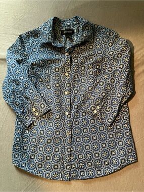 Xhilaration Blue Floral Medallion Button-Up
